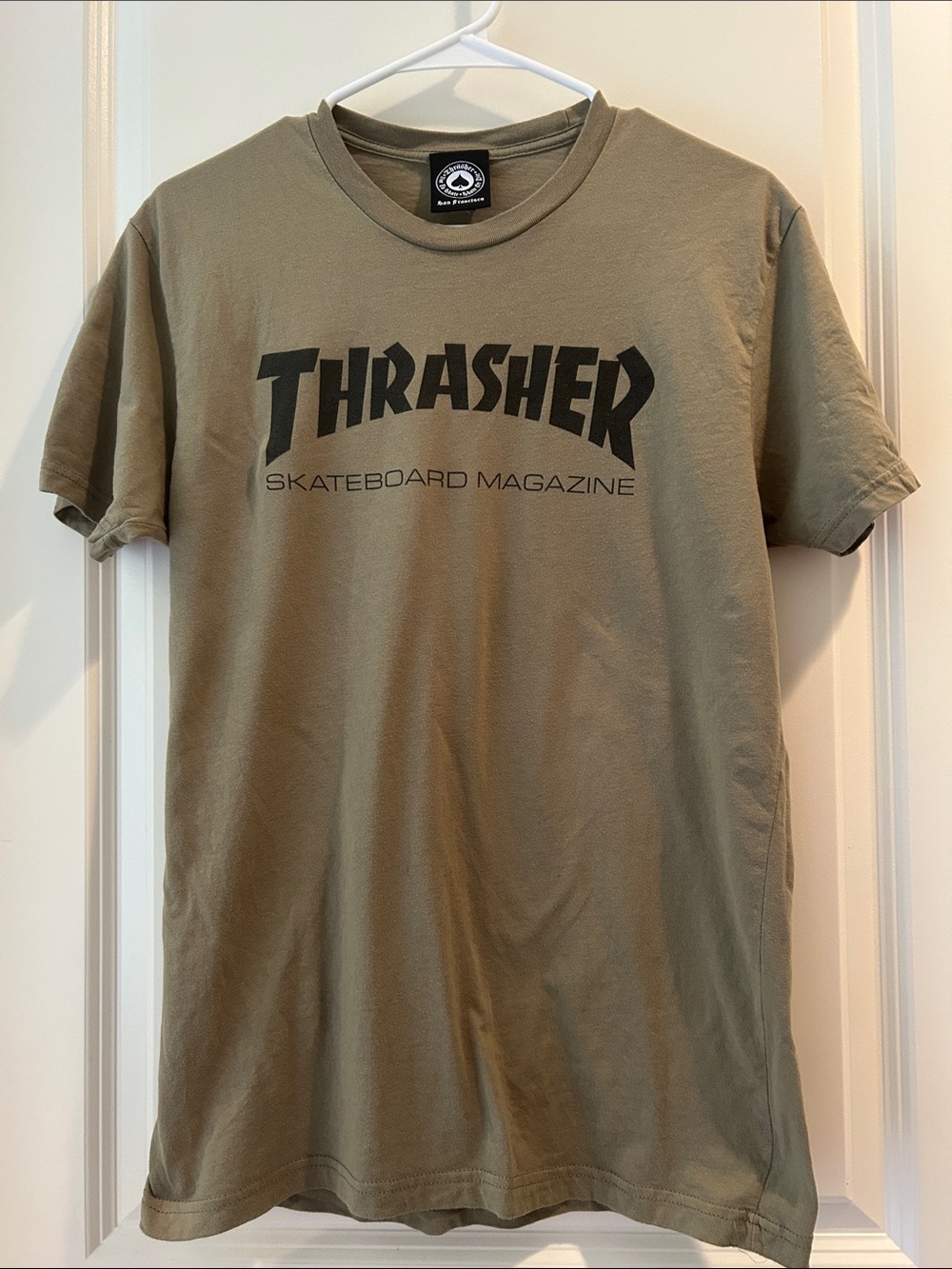 Thrasher Logo Skateboard Magazine Tee Short Sleeves size S Army Green/Black